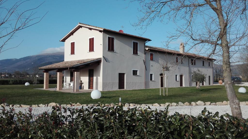 Podere Le Volte Degli Angeli Spello Exterior photo